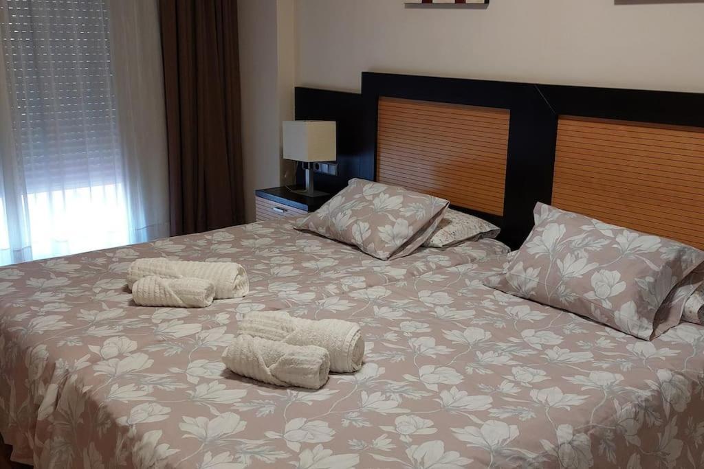 דירות בנאלמדנה Elegante Alojamiento Con Piscina A 200 M Del Mar. מראה חיצוני תמונה