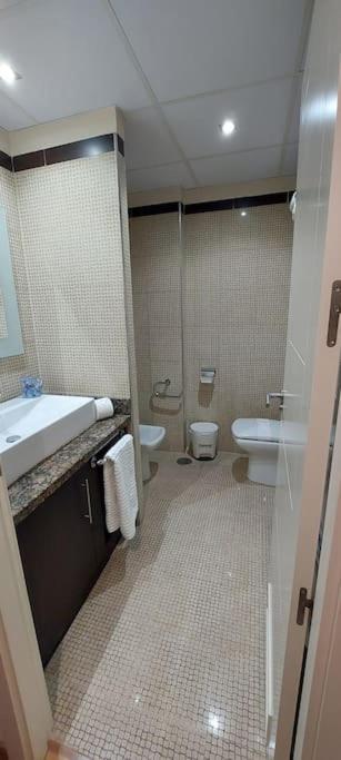 דירות בנאלמדנה Elegante Alojamiento Con Piscina A 200 M Del Mar. מראה חיצוני תמונה