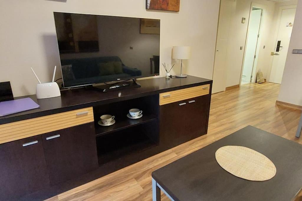 דירות בנאלמדנה Elegante Alojamiento Con Piscina A 200 M Del Mar. מראה חיצוני תמונה