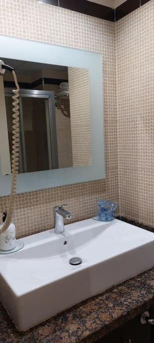 דירות בנאלמדנה Elegante Alojamiento Con Piscina A 200 M Del Mar. מראה חיצוני תמונה