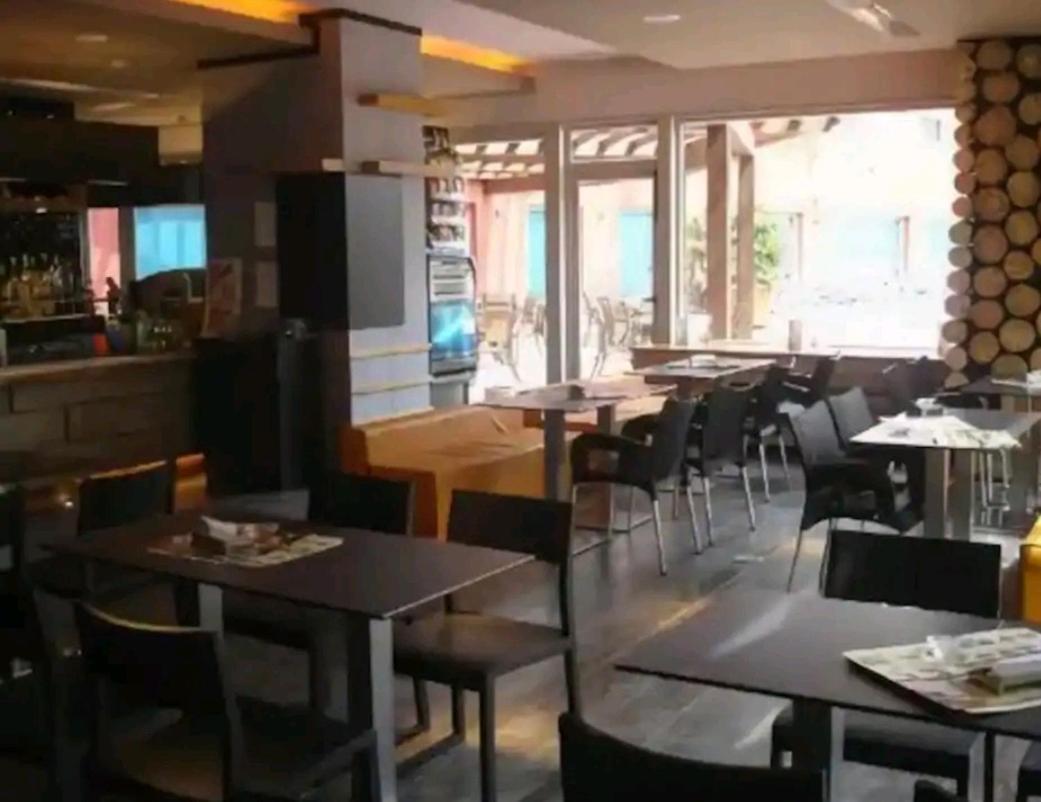 דירות בנאלמדנה Elegante Alojamiento Con Piscina A 200 M Del Mar. מראה חיצוני תמונה